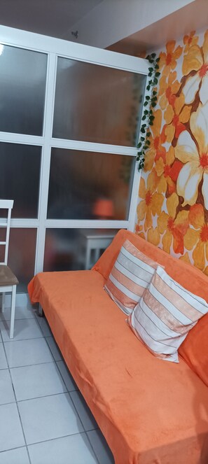 Living area - Condo unit at Tagaytay Prime residences (Tagaytay)