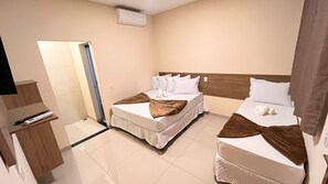 Standard Room, 1 Bedroom | Hypo-allergenic bedding, blackout drapes, soundproofing, free WiFi - Aeroporto Eco Hotel (Bonito)
