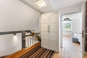 Interior - Vacation Home "Insel Hus" with Private Terrace, Garden & Wi-Fi (Fehmarn)