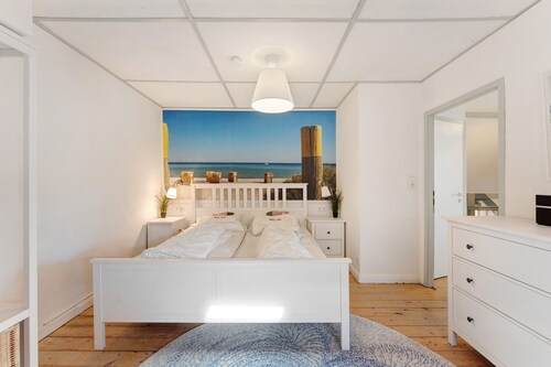 Ferienhaus "Insel Hus" mit privater Terrasse, Garten und WLAN