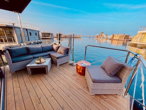 Hausboot inkl. Motorboot, Ostsee, Heiligenhafen, Meerblick, privater Terrasse und WLAN