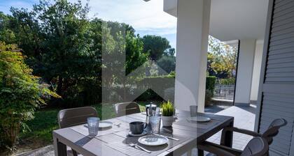 Kurioso - Three-room apartment ground floor with garden