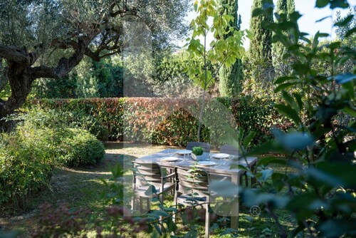 Kompleto - Ground floor apartment with garden