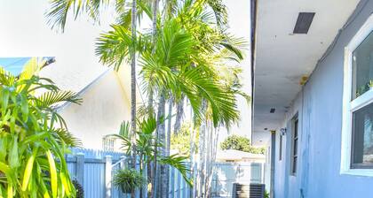 Miami Boho Beach Place - Great location for all your needs!