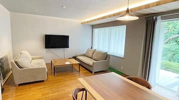 Executive Villa | Free WiFi