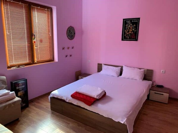 2 Schlafzimmer, Internetzugang, Bettwäsche