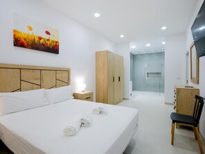 4 sovrum, strykjärn/strykbräda, wi-fi och sängkläder