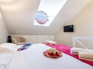1 chambre, fer et planche Ă repasser, Wi-Fi, literie fournie