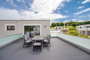 Outdoor dining - Villa "zweite Heimat" Exklusiv Penthouse No. 3 - Penthouse mit Traumhafter Sonnenterrasse und (Lohme)