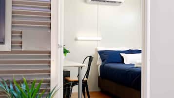 Deluxe Double Room | Desk, laptop workspace, free WiFi, bed sheets