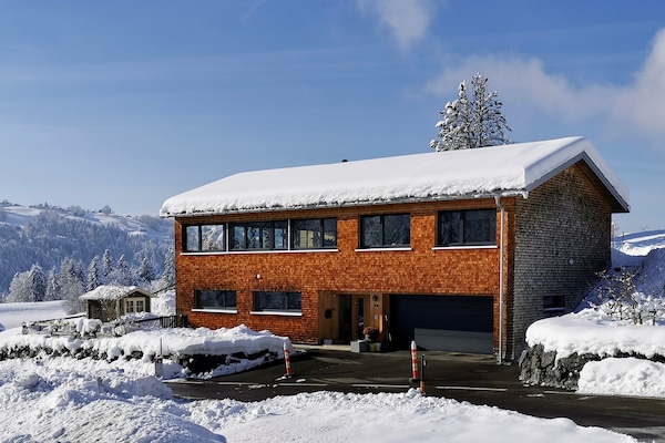Herzlich willkommen in meinem Ferienhaus in 6941 Langenegg / Bregenzerwald