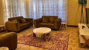 In-room dining - RAFIKI house  (Arusha)