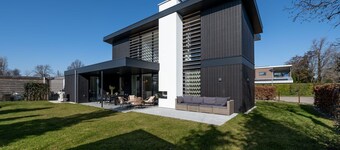 Holiday Home near Veerse Meer with Garden