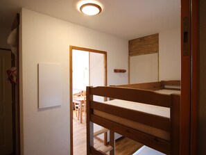 Interior - 2-room apt near slopes Chamrousse (Chamrousse)