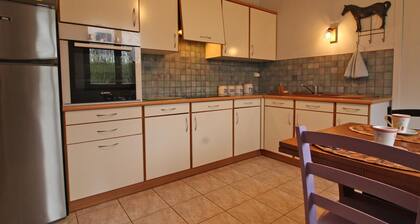 Charming Countryside Home: Spacious, Modern, Ideal for Families, Near Haras National du Pin