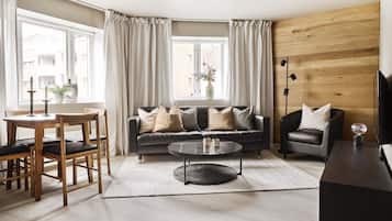 Standard Apartment | 2 bedrooms, hypo-allergenic bedding, blackout curtains