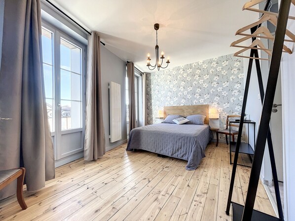 3 habitaciones, wifi gratis y ropa de cama 