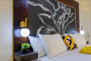 3 makuuhuonetta, työpöytä, silitysrauta/-lauta, ilmainen Wi-Fi