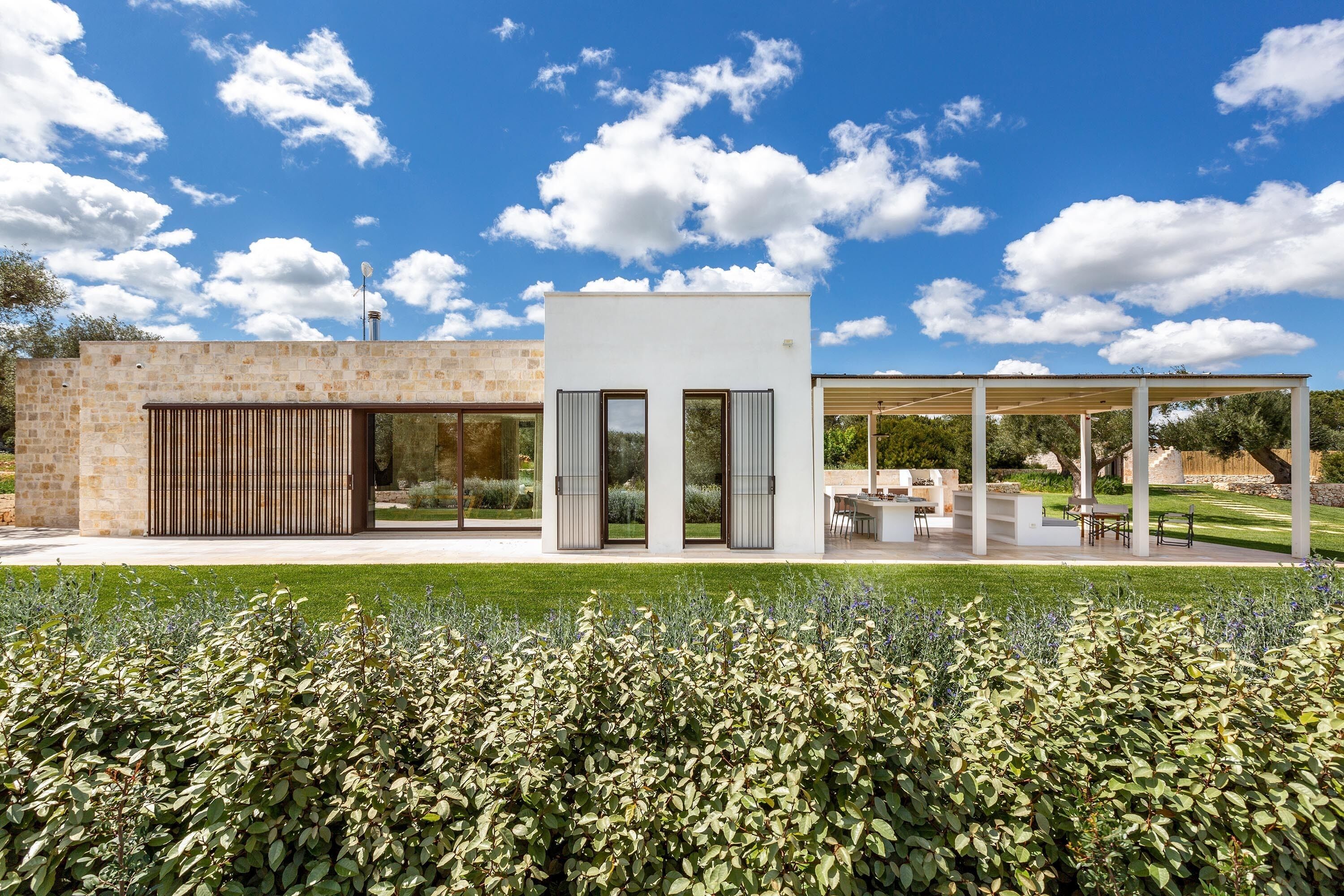 Fachada da propriedade