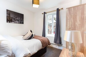 Apartment, 2 Queen Beds