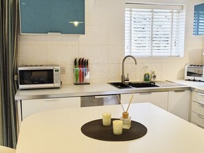Fridge, microwave, oven, dishwasher