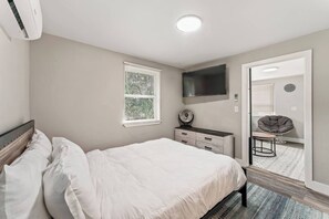 1 soverom, strykejern/-brett, wi-fi (inkludert) og sengetøy