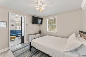 1 habitación, tabla de planchar con plancha, wifi gratis y ropa de cama 