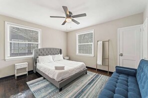 2 bedrooms, free WiFi, bed sheets