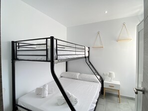1 Schlafzimmer, Bügeleisen/Bügelbrett, kostenloses Internet