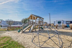 Children’s area - 149 Reel Street - Rogers Bay Campground (North Topsail Beach)