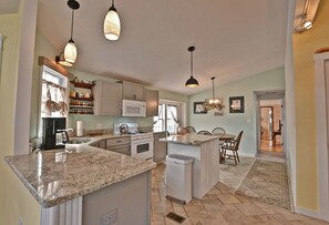Fridge, microwave, oven, stovetop - Comfortable 3 bed/2 bath home located in Swann Keys community! Minutes from Fenwick Island Beaches and Ocean City! Seasonal outdoor Pool, Wifi, Boat dock! (Selbyville)