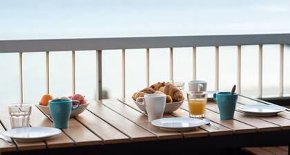 Vue mer & plage au pied 4 chambres idéal famille