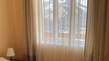 Quarto casal básico | Wi-Fi de cortesia