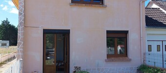 Spacious family home close to the sea