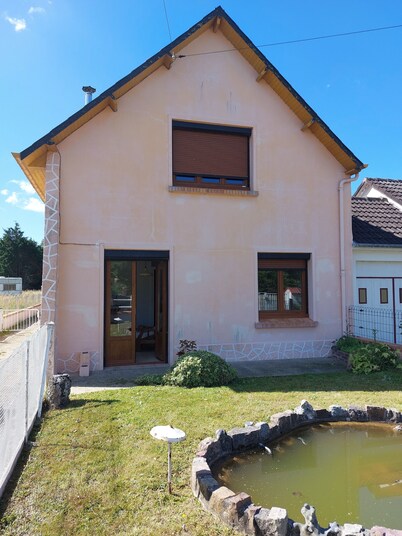 Spacious family home close to the sea