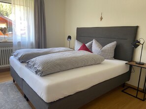 2 bedrooms