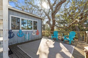 Terrace/patio - Lurps Opus / 118 SE 14th Street (Oak Island)