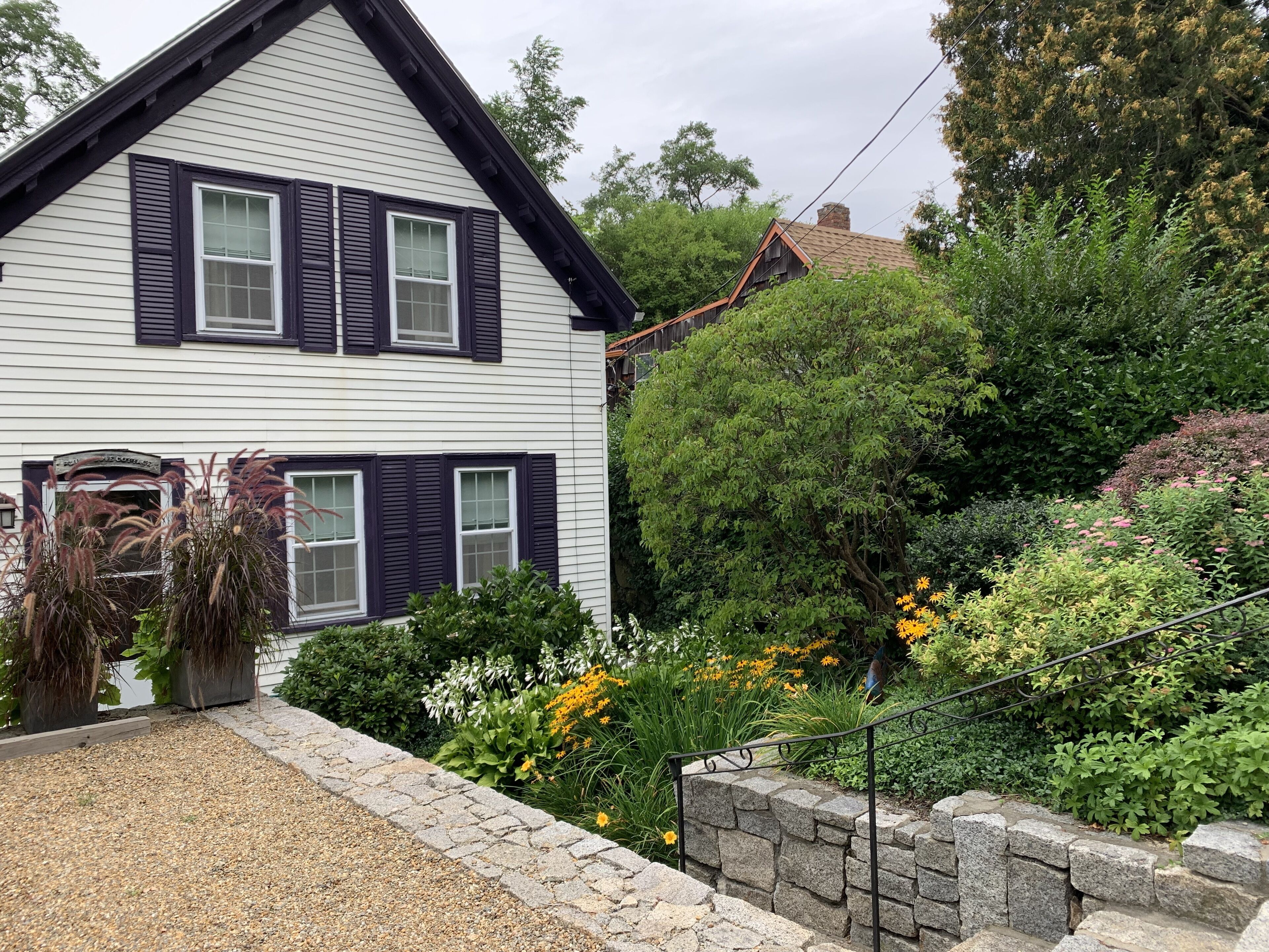 Seaside Community, Charming Year Round Home, Plum Cove Cottage