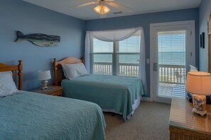 4 bedrooms, free WiFi, bed sheets