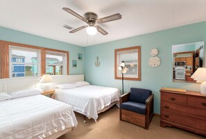 4 quartos, Wi-Fi de cortesia, roupa de cama