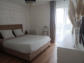 1 Schlafzimmer, Bügeleisen/Bügelbrett, kostenloses WLAN, Bettwäsche