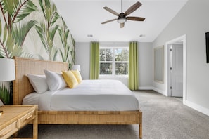 4 chambres, fer et planche à repasser, lit parapluie, Wi-Fi gratuit