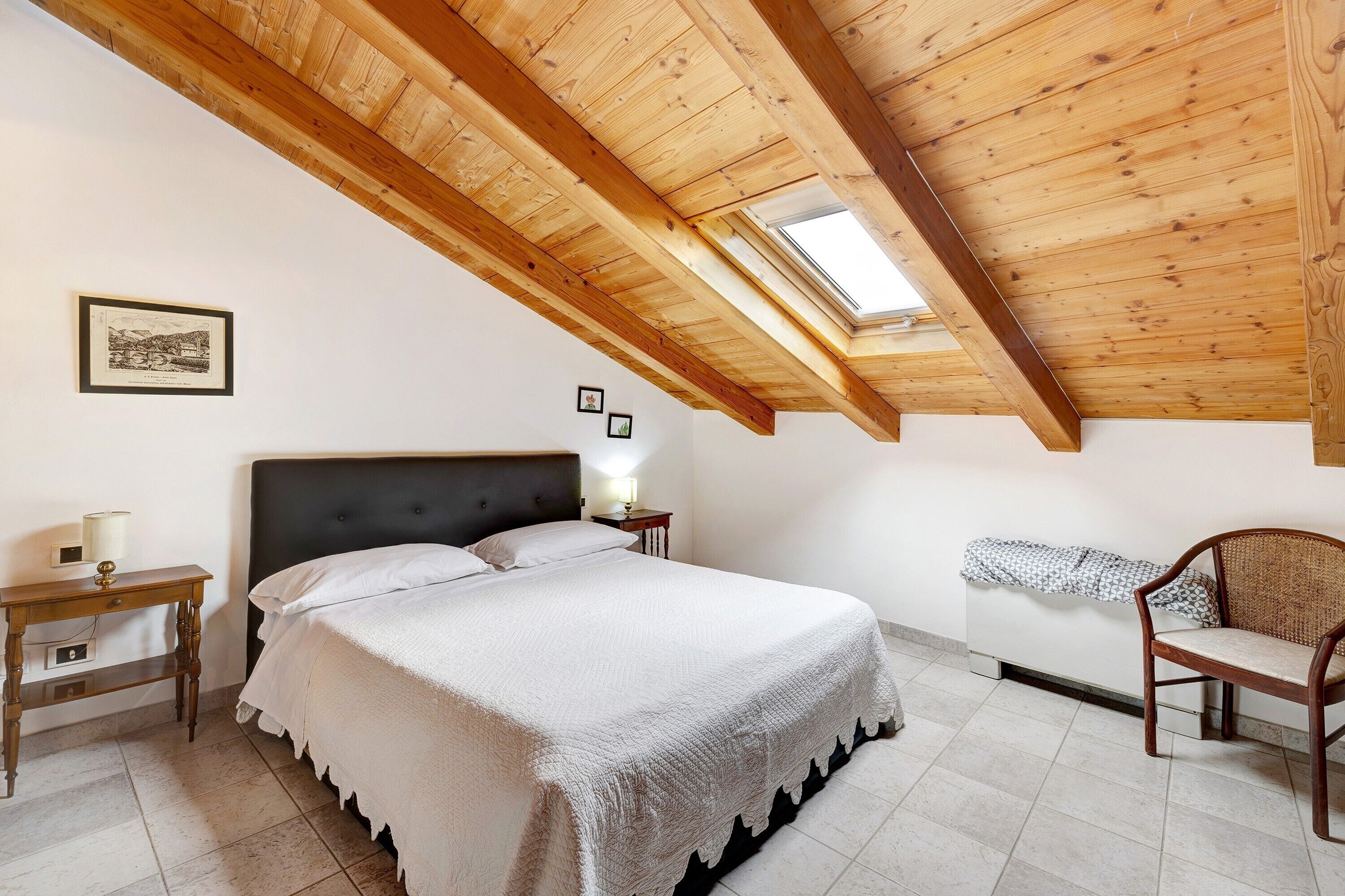 2 chambres, Wi-Fi gratuit, draps fournis