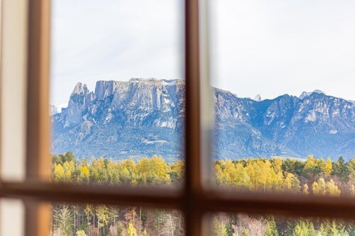 Bauernhof 'Alpin Farm Linde' mit Bergblick, Gemeinschaftsgarten und WLAN