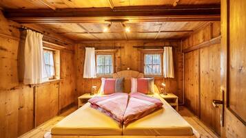 4 Schlafzimmer, kostenloses WLAN, Bettwäsche