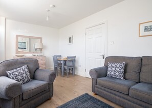 TV - The Links 28 (Lahinch)