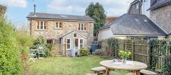 2 bedroom accommodation in Sticklepath, near Okehampton