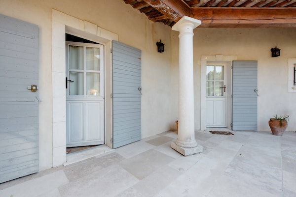 Mas De Lure - Salon-de-Provence