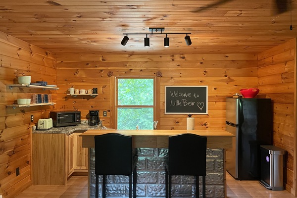 Fridge, microwave, coffee/tea maker, electric kettle