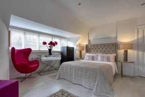 Quarto casal luxo | Cofres nos quartos, Wi-Fi de cortesia